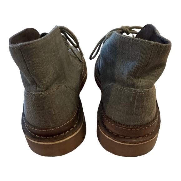 👞 CLARKS Men’s Desert Size 8M Taupe Suede Round Toe Chukka Ankle Boot - Picture 4 of 6